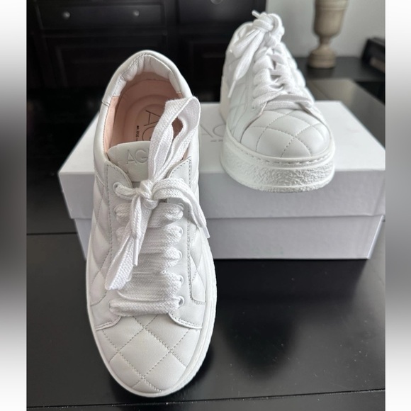 AGL Giuly Matelasse White Quilted Sneakers